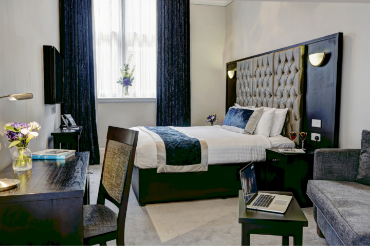 The Richmond Apart-Hotel