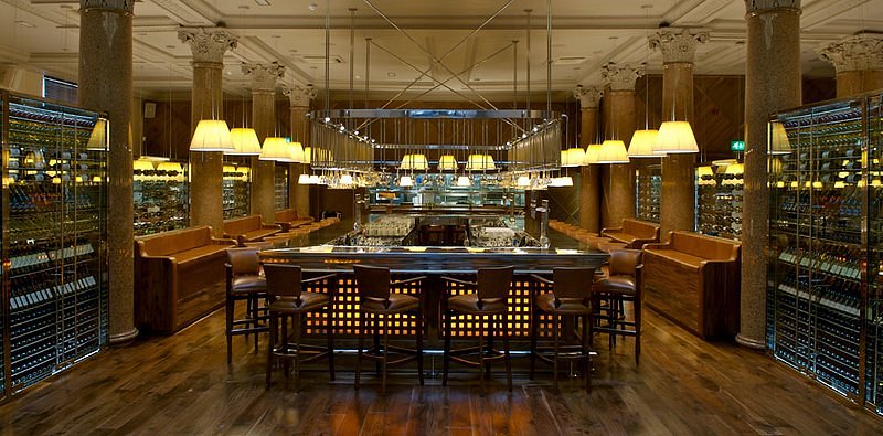 Restaurant Bar & Grill